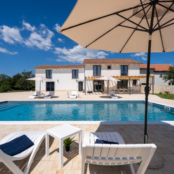 VILLA ROTI, Villa Roti with saltwater pool and sauna, &Scaron;u&scaron;njevica, Istria, Croatia KOSTRČANI, &Scaron;U&Scaron;NJEVICA